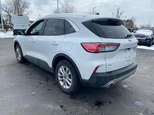 Certified 2022 Ford Escape SE image 3