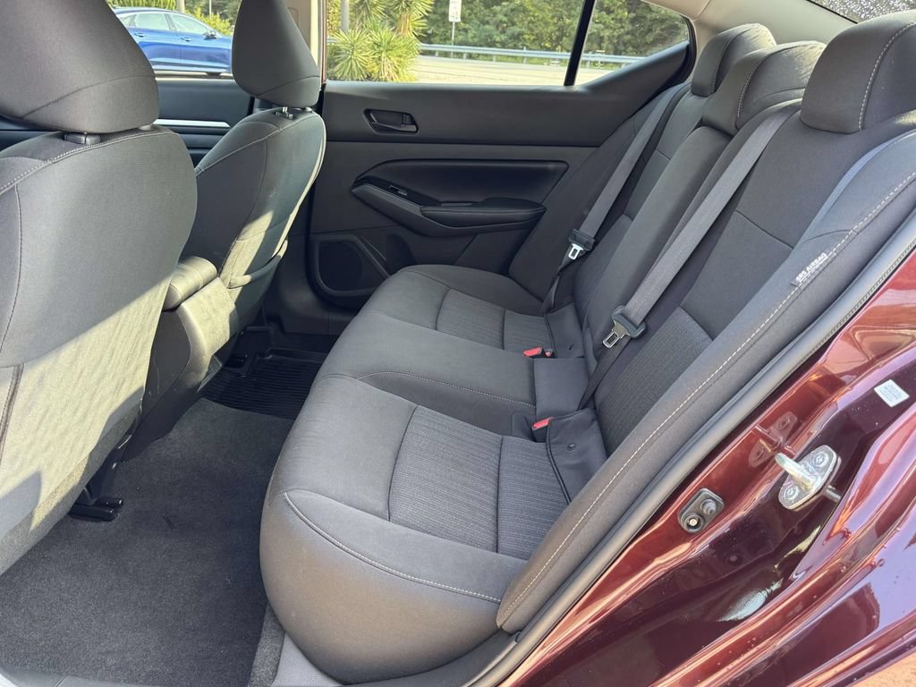 Used 2023 Nissan Altima 2.5 SV AWD/4WD image 17