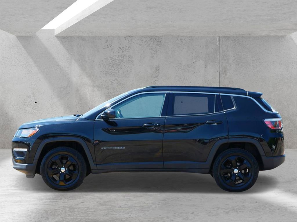 Used 2019 Jeep Compass Latitude w/ Popular Equipment Group AWD/4WD image 5