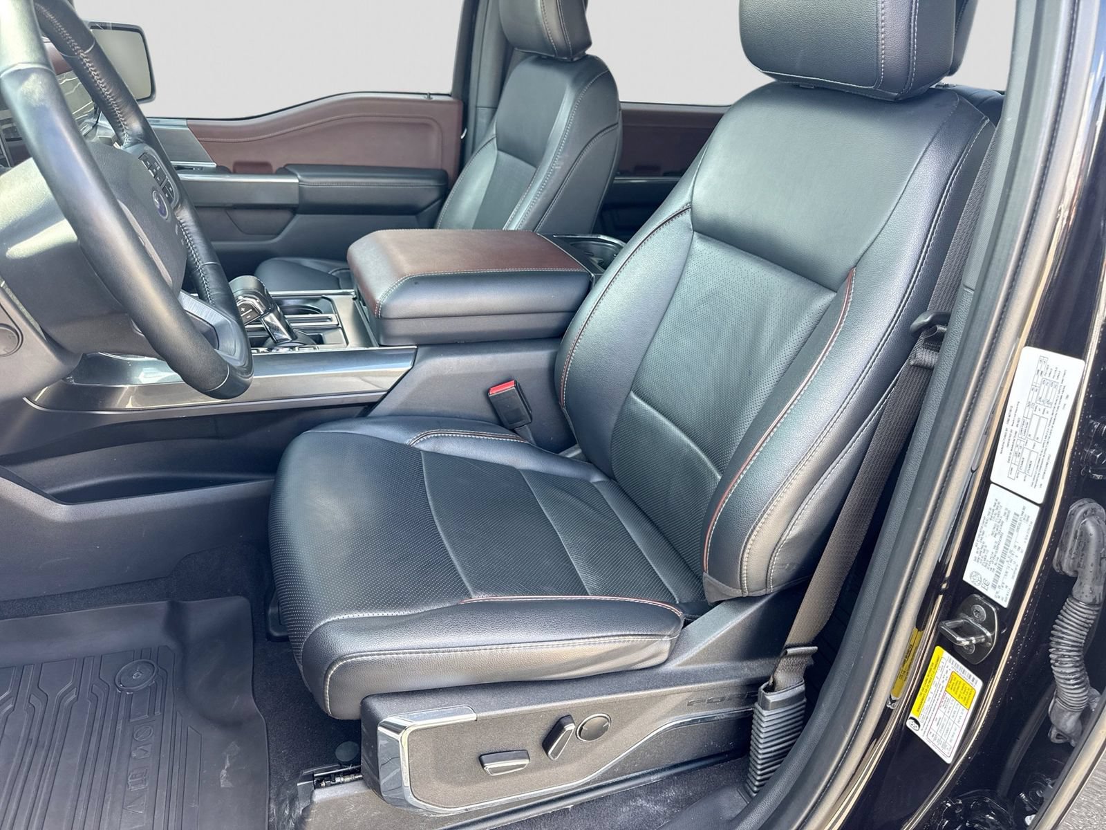 Certified 2023 Ford F150 Lariat w/ Equipment Group 502A High AWD/4WD image 19