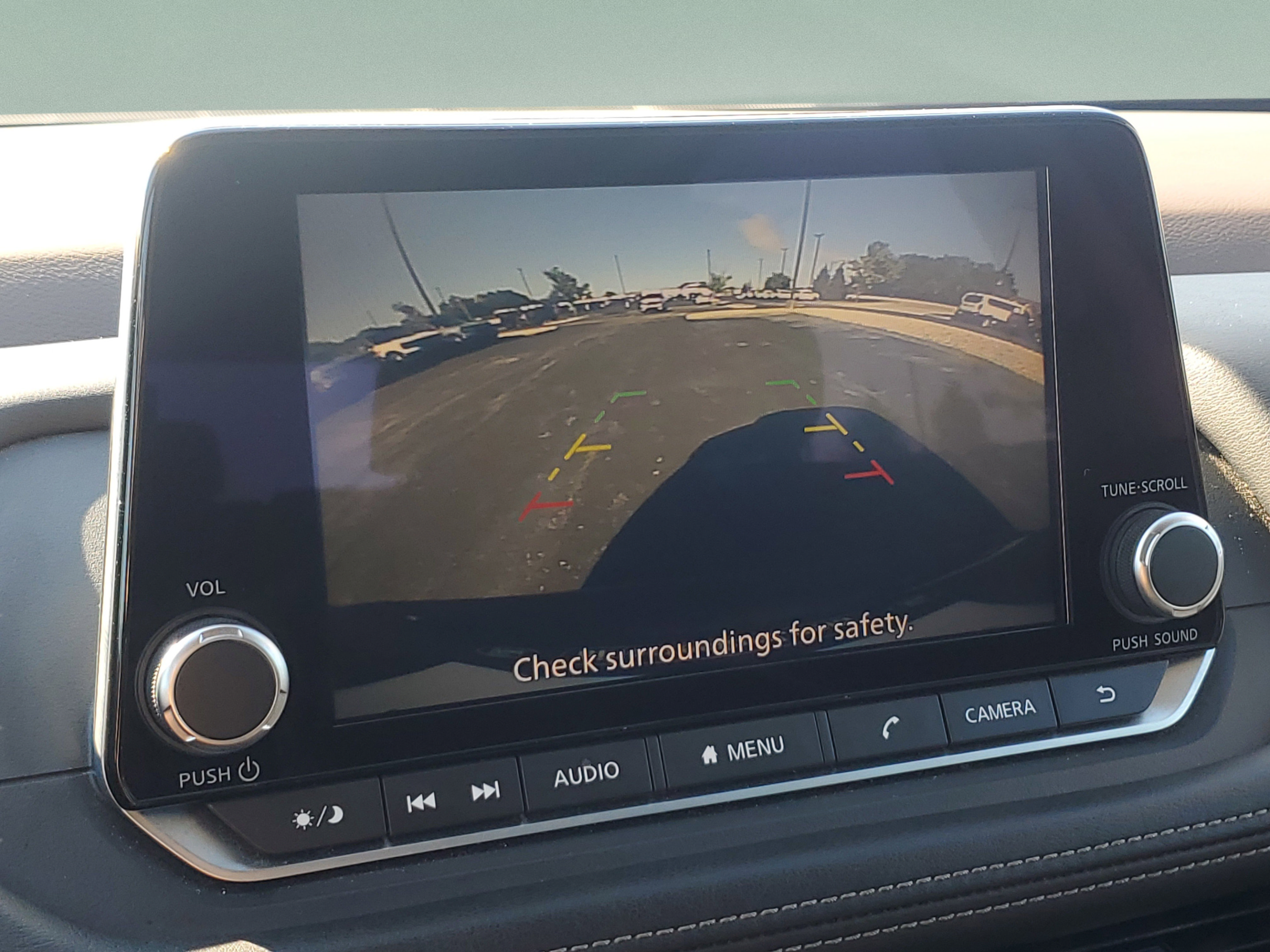 Used 2023 Nissan Rogue S FWD image 24