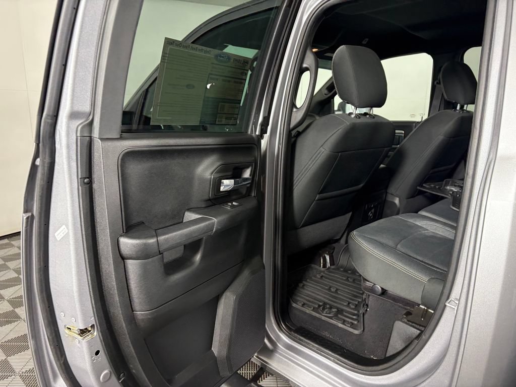 Used 2021 RAM 1500 Warlock AWD/4WD image 26