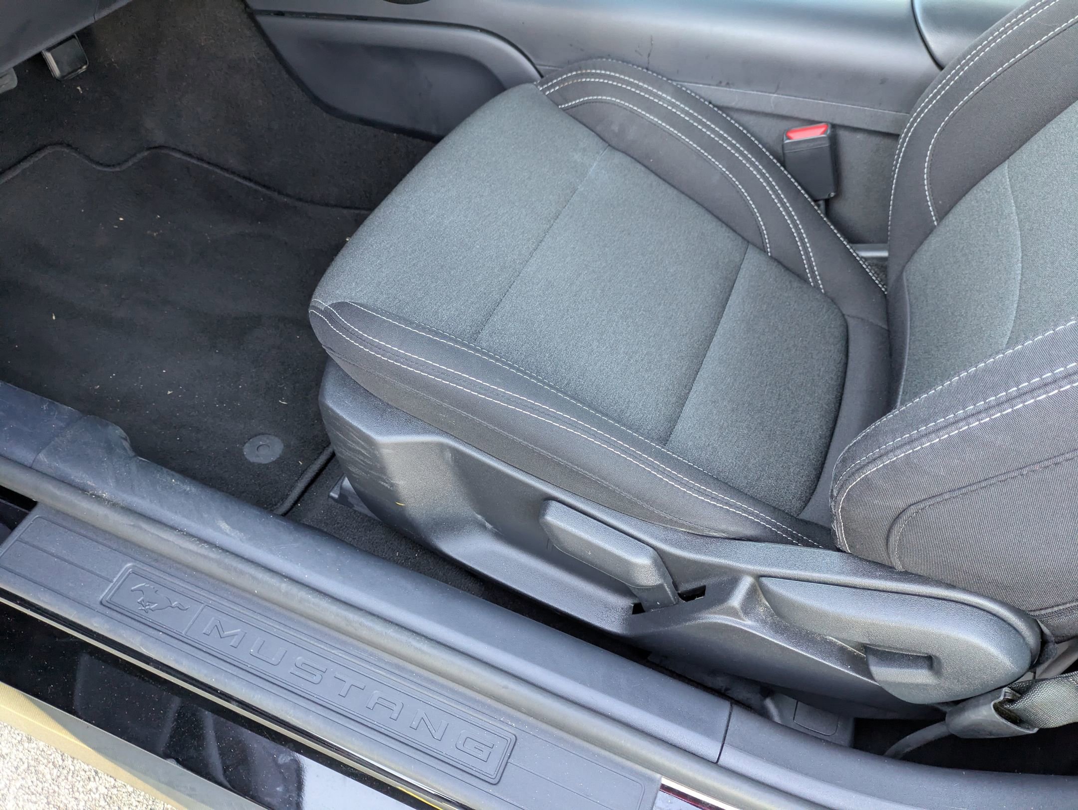 Certified 2024 Ford Mustang Coupe image 13