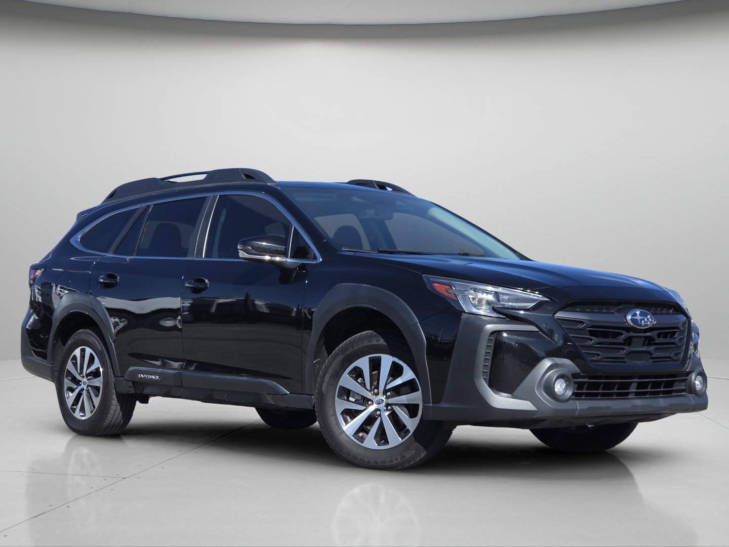 Used 2024 Subaru Outback Premium AWD/4WD image 2