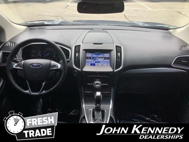 Certified 2017 Ford Edge Titanium AWD/4WD image 18