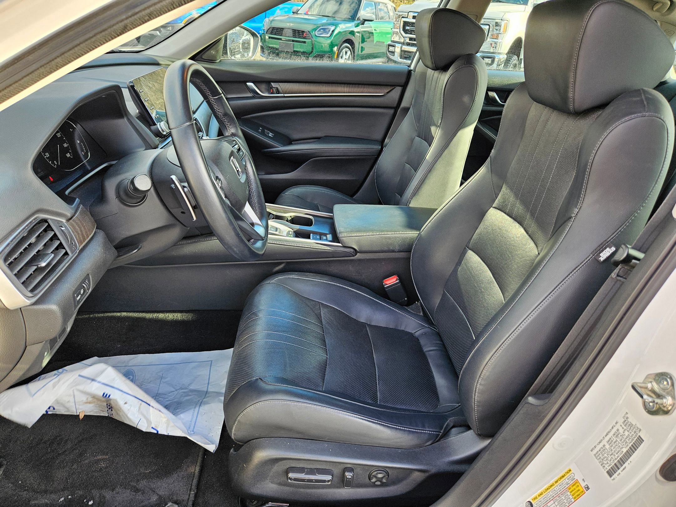 Used 2018 Honda Accord EX-L image 7