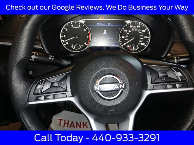 Used 2025 Nissan Altima 2.5 SV FWD image 23