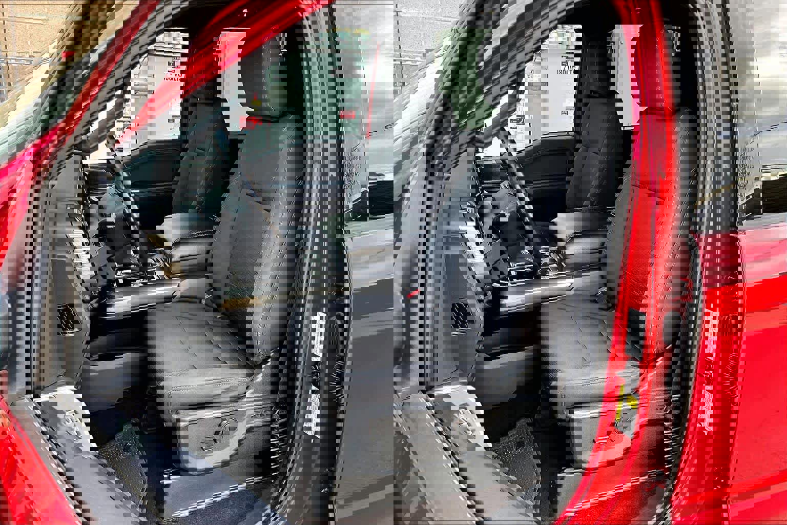 Certified 2022 Ford F150 XLT w/ Equipment Group 302A High image 10