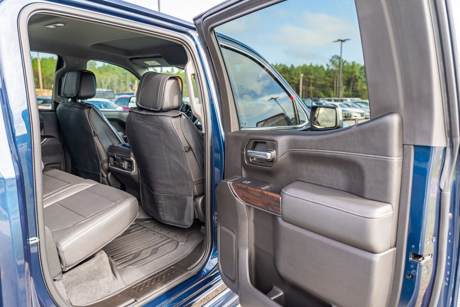 Used 2021 GMC Sierra 1500 SLT w/ SLT Convenience Package image 14