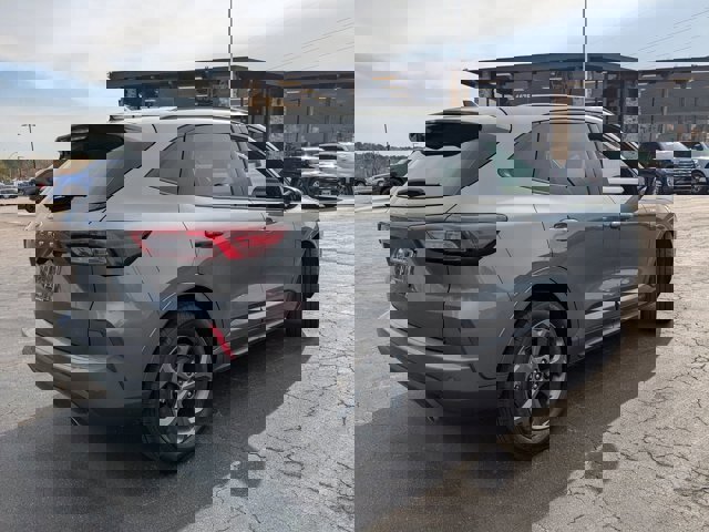 Certified 2024 Ford Escape ST-Line w/ Tech Pack #1 image 5