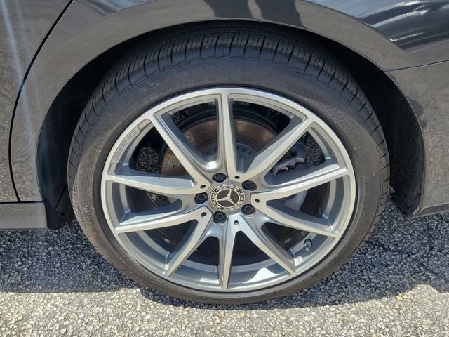 Used 2022 Mercedes-Benz E 350 Sedan w/ AMG Line Exterior image 6