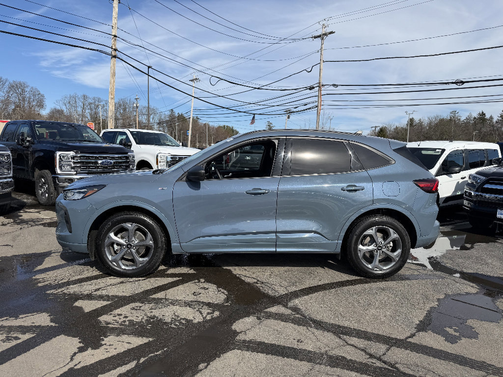 Certified 2024 Ford Escape ST-Line w/ Tech Pack #1 image 2