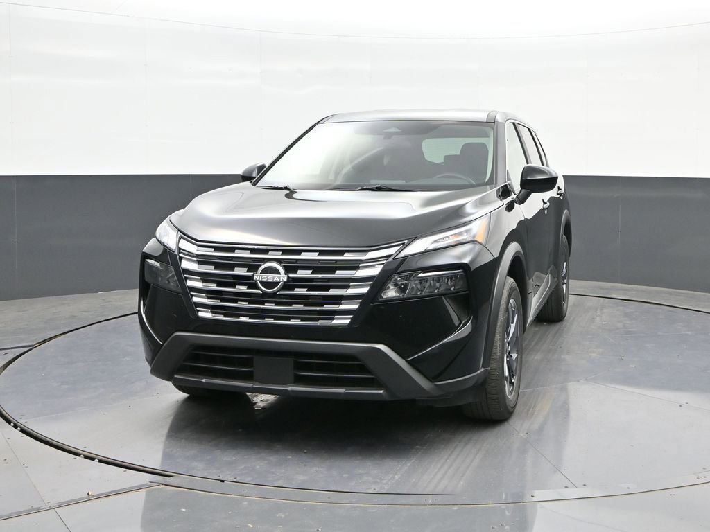 Used 2025 Nissan Rogue SV image 28