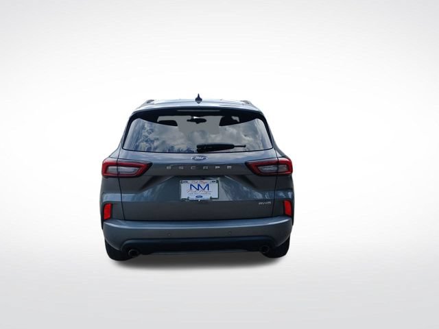 Certified 2024 Ford Escape ST-Line w/ Tech Pack #1 AWD/4WD image 8