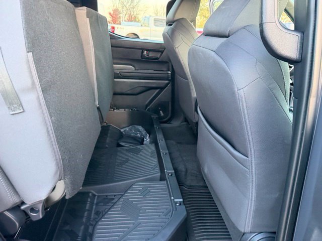 Used 2026 Toyota Tacoma SR5 w/ SR5 Upgrade Package AWD/4WD image 35
