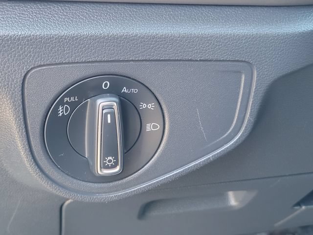Used 2019 Volkswagen Atlas SE w/ Towing Package FWD image 17