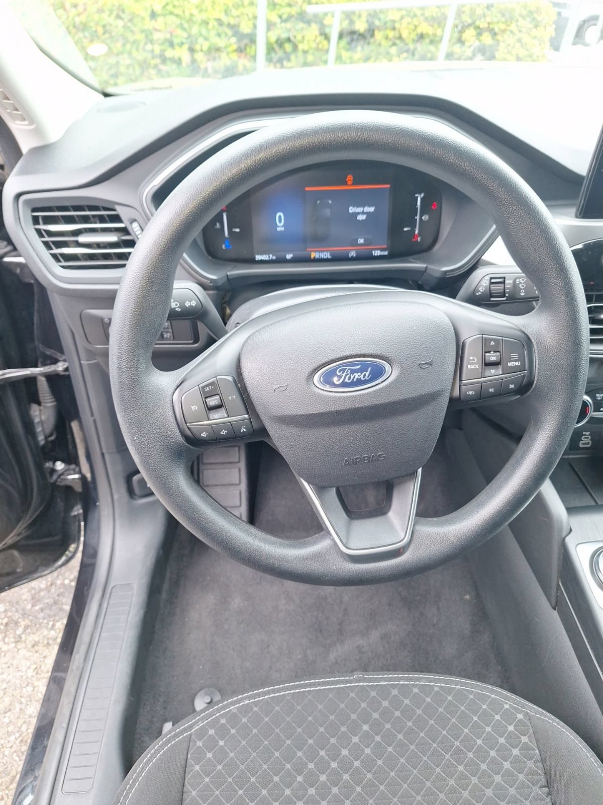Certified 2025 Ford Escape Active FWD image 13
