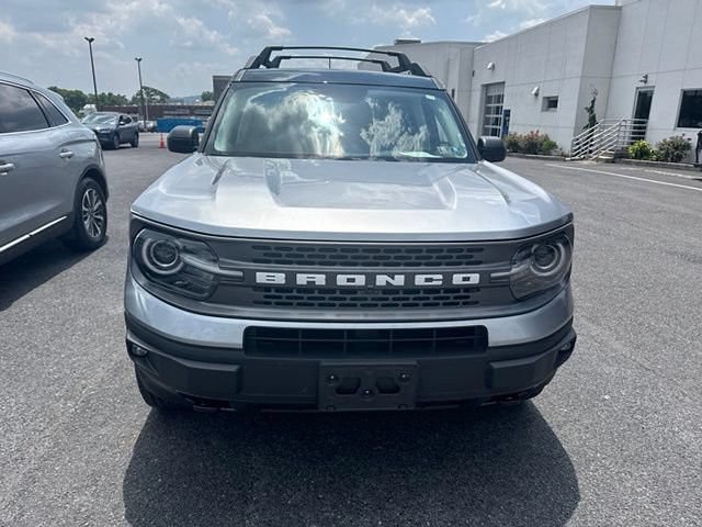 Certified 2022 Ford Bronco Sport Badlands w/ Premium Package AWD/4WD image 2