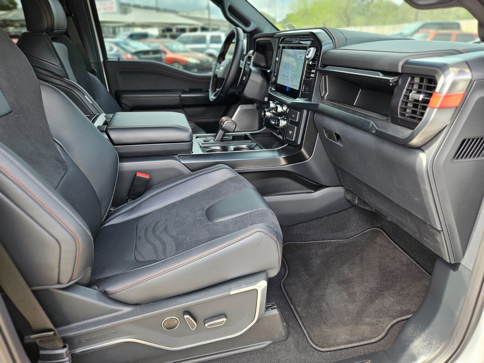 Certified 2025 Ford F150 Raptor image 12