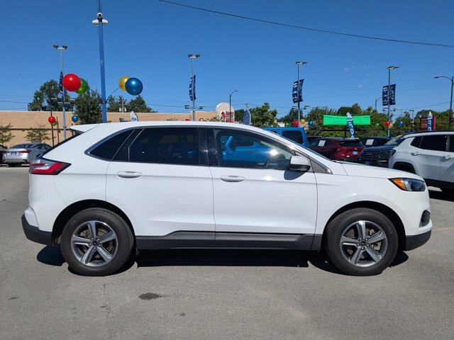 Certified 2023 Ford Edge SEL w/ Convenience Package AWD/4WD image 3