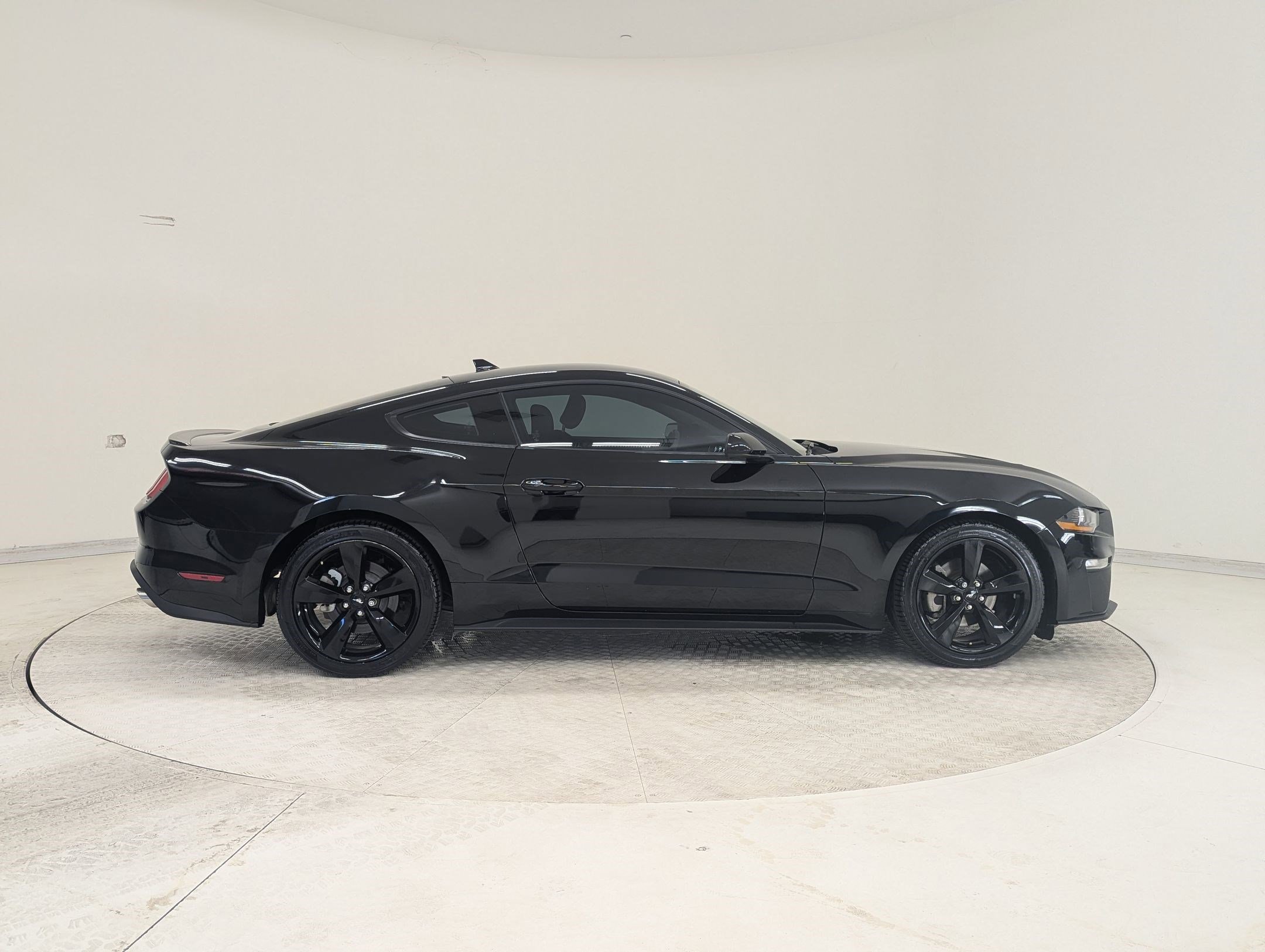 Certified 2022 Ford Mustang Coupe w/ Equipment Group 101A image 7