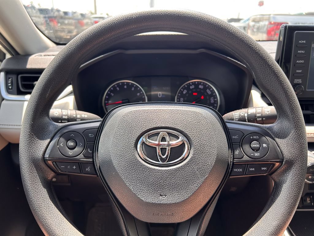 Used 2019 Toyota RAV4 XLE w/ Protection Package FWD image 28