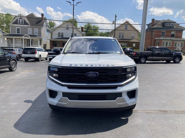 Certified 2025 Ford Expedition Max Platinum AWD/4WD image 6