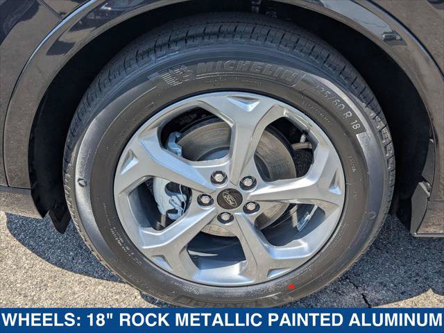 Certified 2023 Ford Escape ST-Line w/ Equipment Group 301A FWD image 9