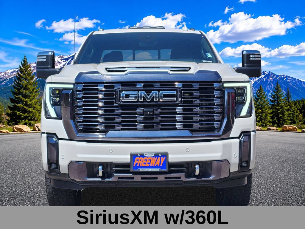 Used 2024 GMC Sierra 3500 Denali Ultimate AWD/4WD image 8