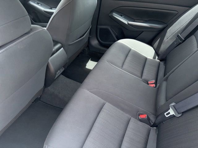 Used 2025 Nissan Altima 2.5 SV FWD image 14