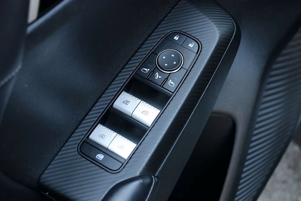 Used 2024 Mitsubishi Outlander SE AWD/4WD image 17