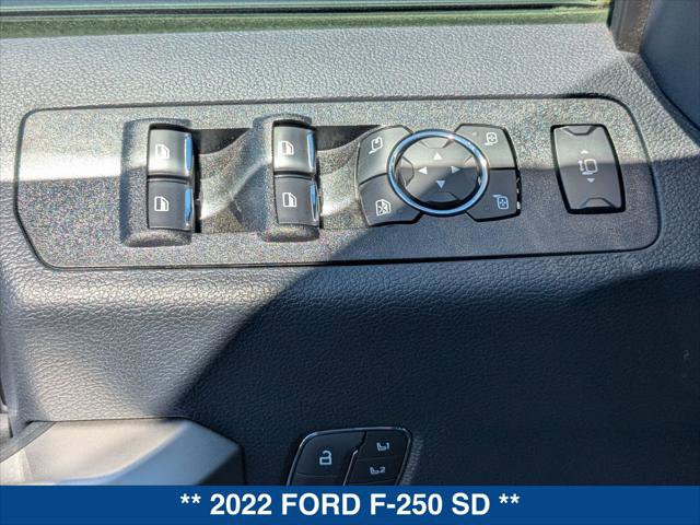 Certified 2022 Ford F250 Lariat w/ Lariat Value Package AWD/4WD image 11