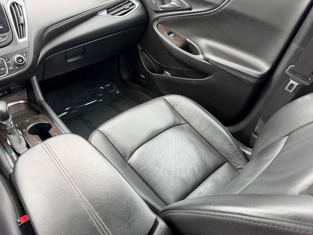 Used 2024 Chevrolet Malibu LT FWD image 17