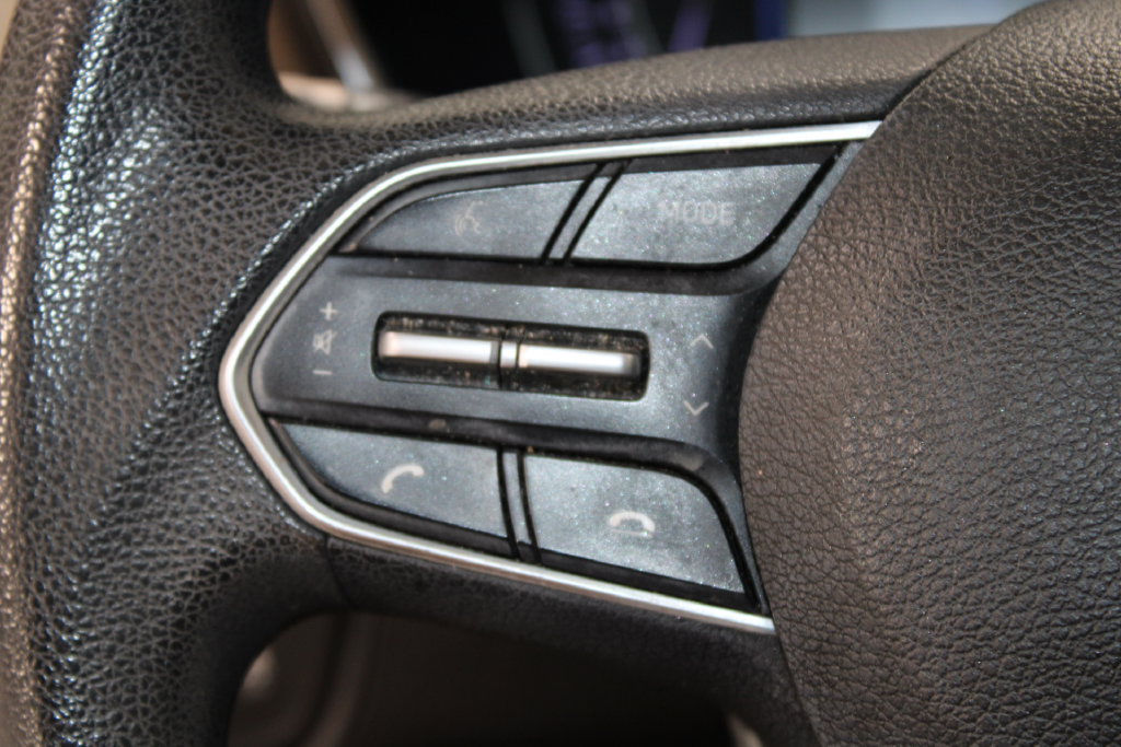 Used 2020 Hyundai Santa Fe SEL FWD image 33