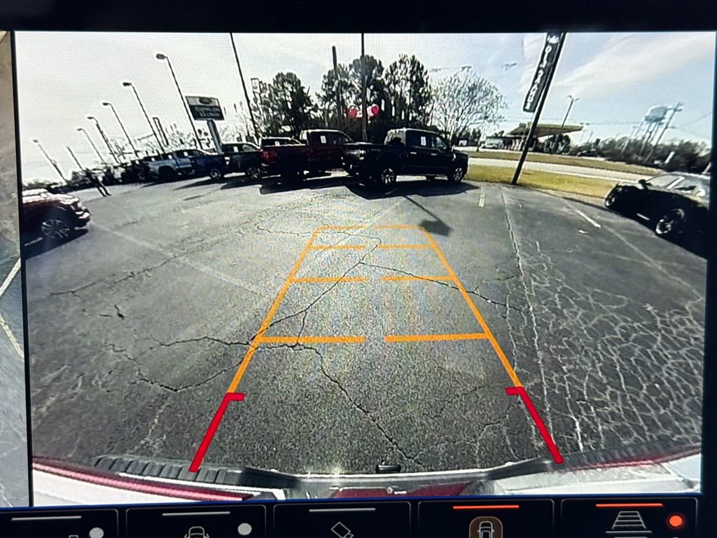 Used 2024 GMC Sierra 2500 SLT w/ SLT Premium Package image 30