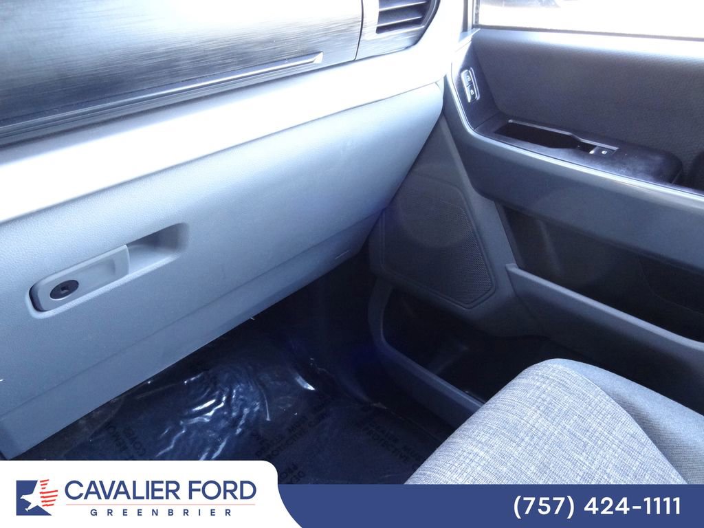Certified 2022 Ford F150 XLT AWD/4WD image 32