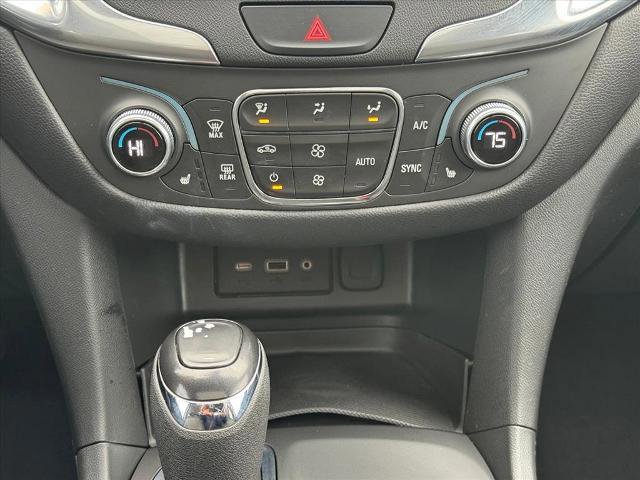 Used 2021 Chevrolet Equinox LT image 16