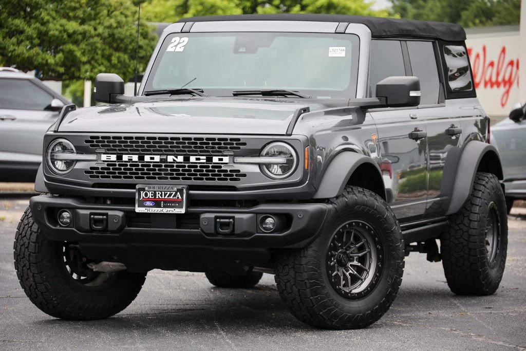 Certified 2022 Ford Bronco Badlands w/ Sasquatch Package AWD/4WD image 15