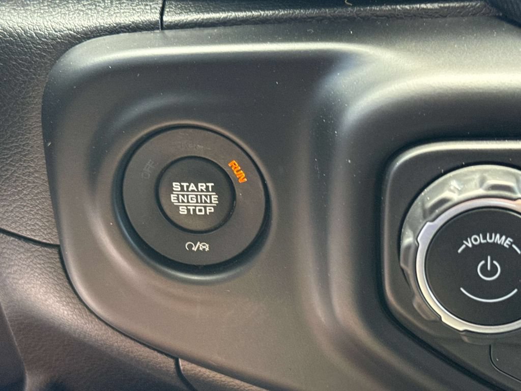 Used 2021 Jeep Wrangler Unlimited Sport AWD/4WD image 33