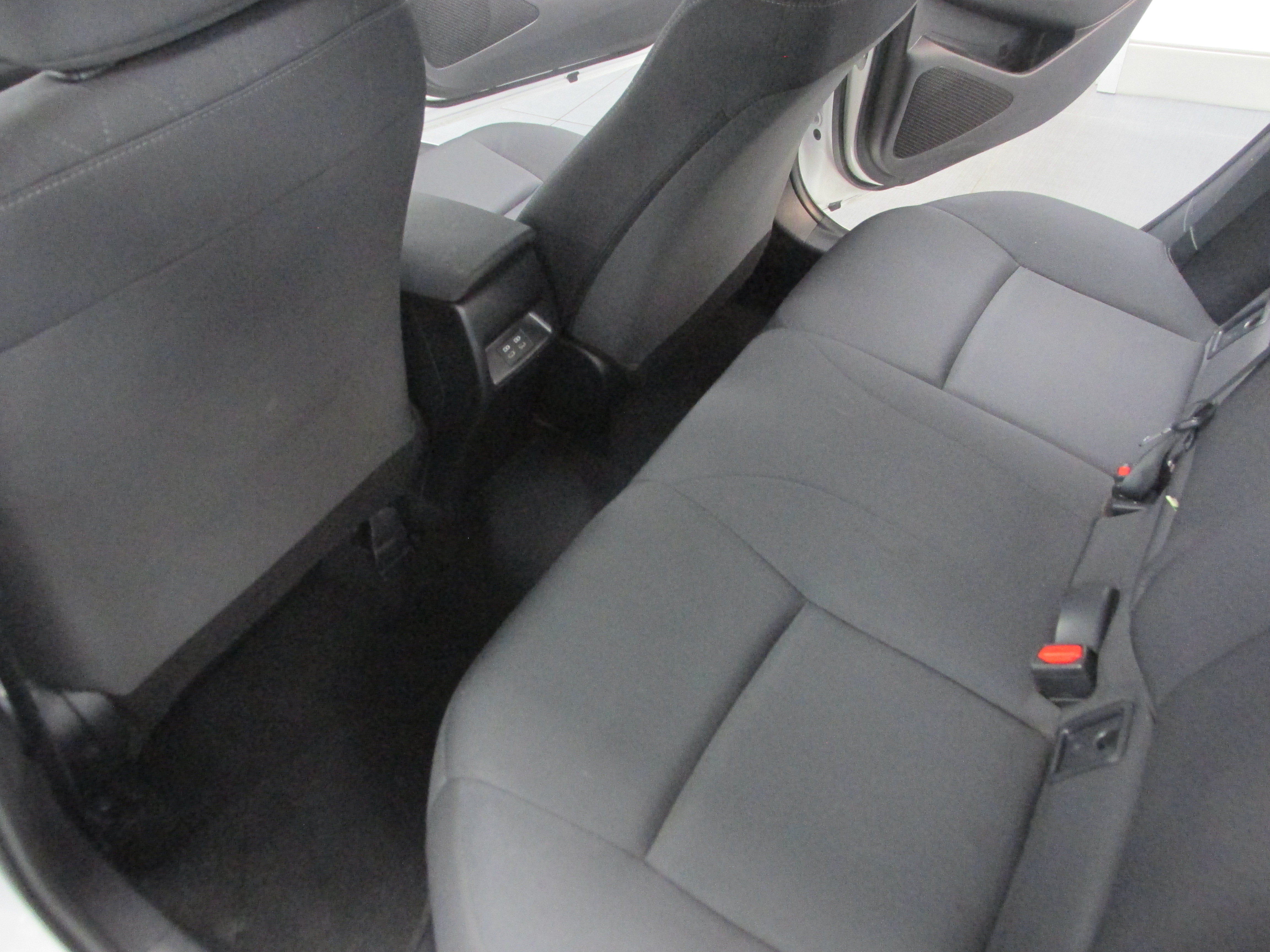 Used 2024 Toyota Corolla LE FWD image 24