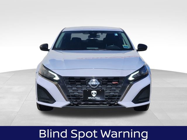 Used 2023 Nissan Altima 2.5 SR image 8