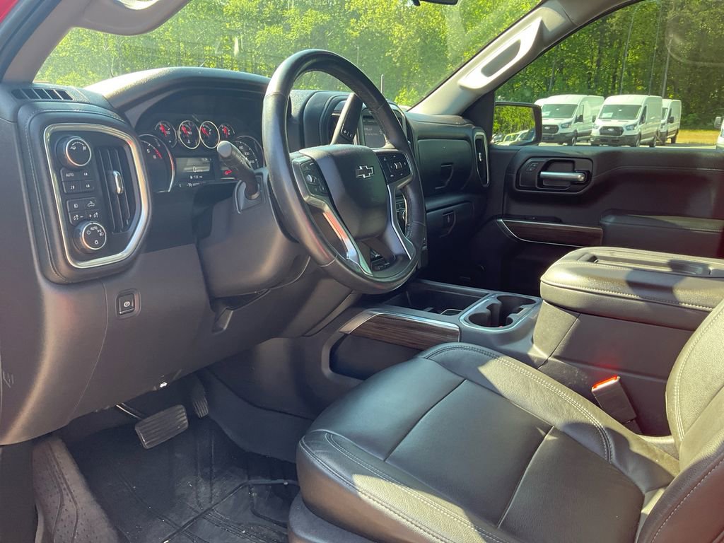 Used 2019 Chevrolet Silverado 1500 LT Trail Boss AWD/4WD image 15