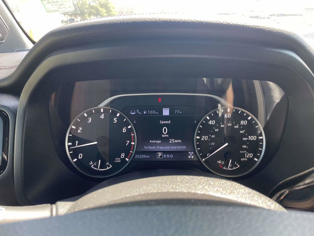 Used 2024 Nissan Titan Platinum Reserve w/ Moonroof Package image 30