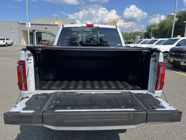 Certified 2025 Ford F150 Platinum w/ Equipment Group 702A High AWD/4WD image 27
