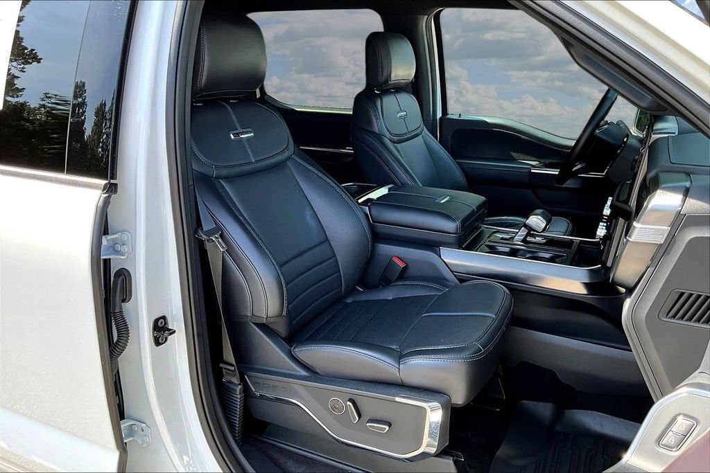 Certified 2025 Ford F150 Platinum w/ FX4 Off-Road Package AWD/4WD image 31