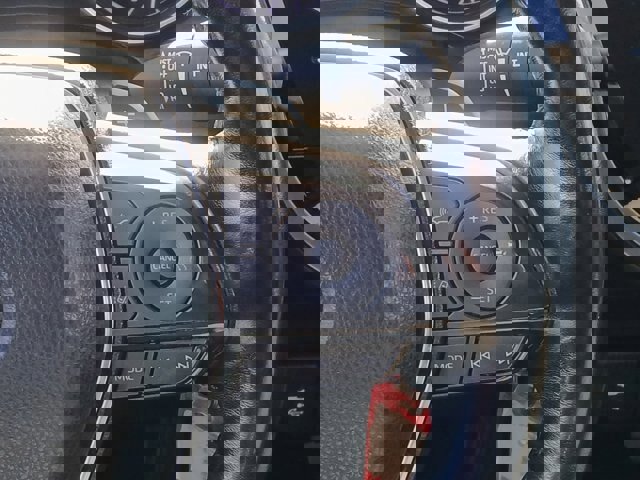 Used 2019 Toyota Camry SE image 12