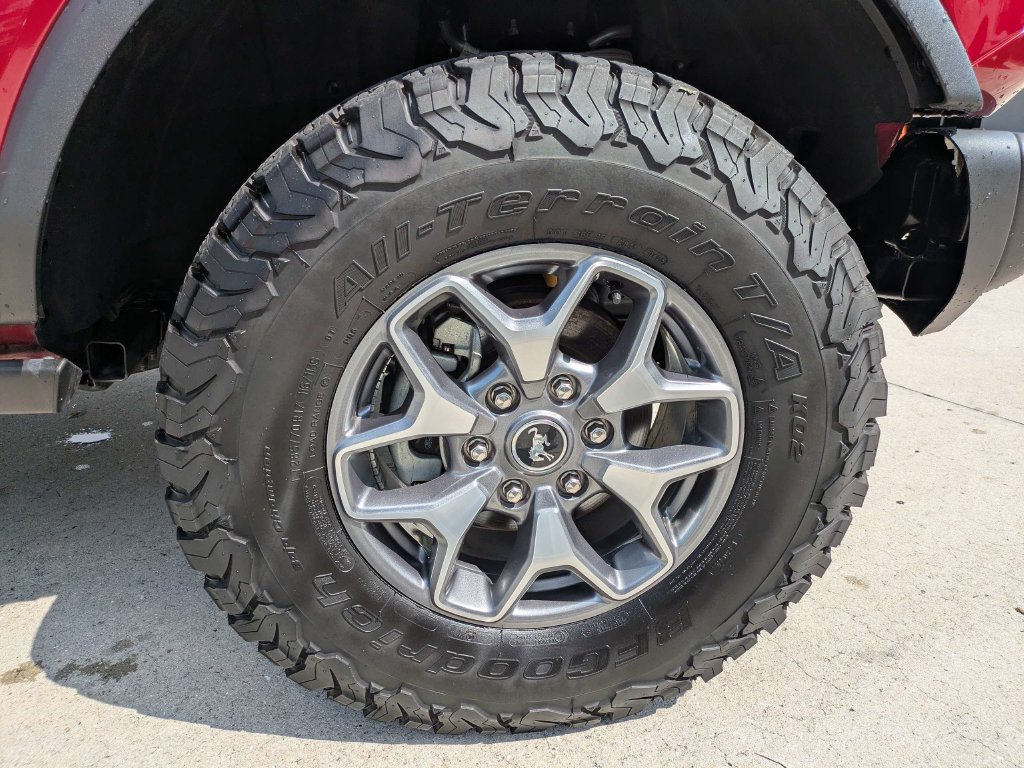 Certified 2025 Ford Bronco Badlands AWD/4WD image 11