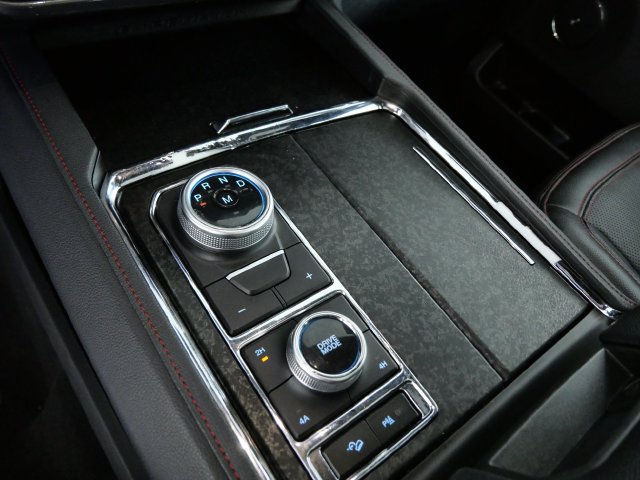 Certified 2024 Ford Expedition Max Limited AWD/4WD image 18