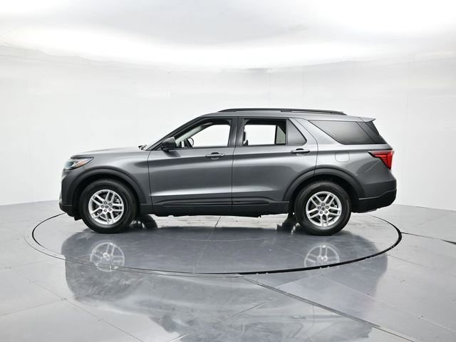 Certified 2026 Ford Explorer Active RWD image 7