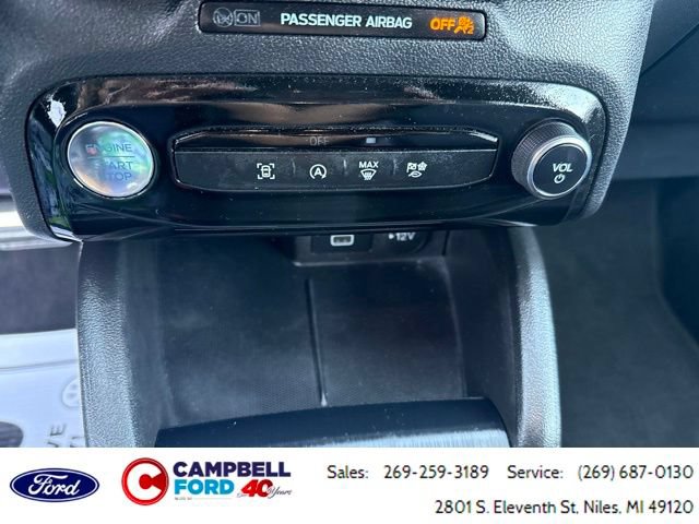 Certified 2024 Ford Escape ST-Line w/ Tech Pack #1 AWD/4WD image 17